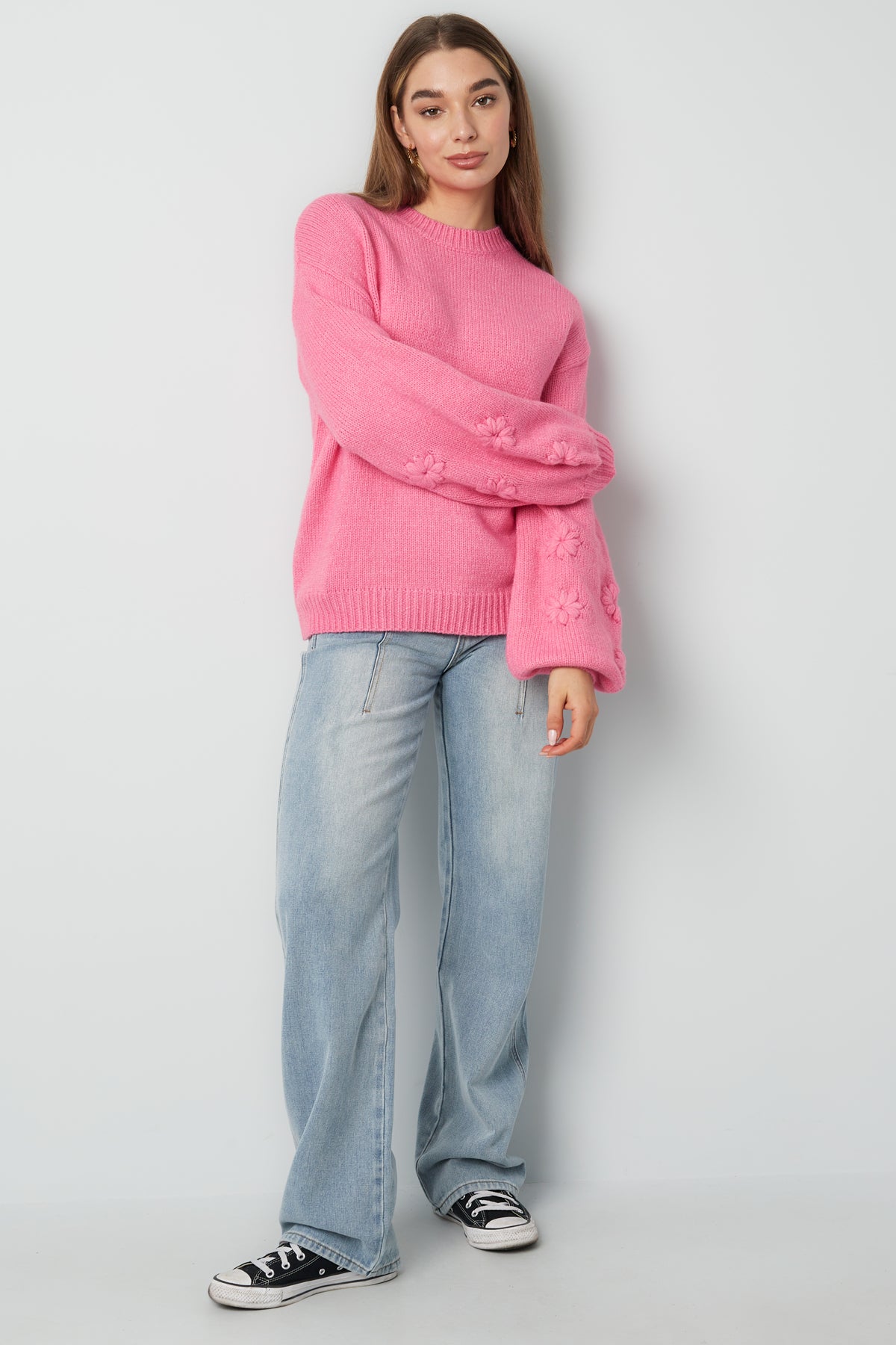 Lovely floral touch trui